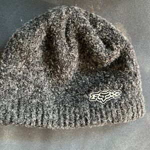 Fox racing beanie.